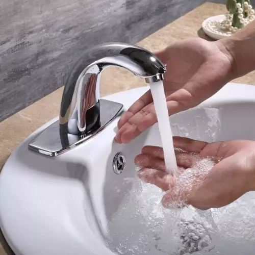 faucet water flow